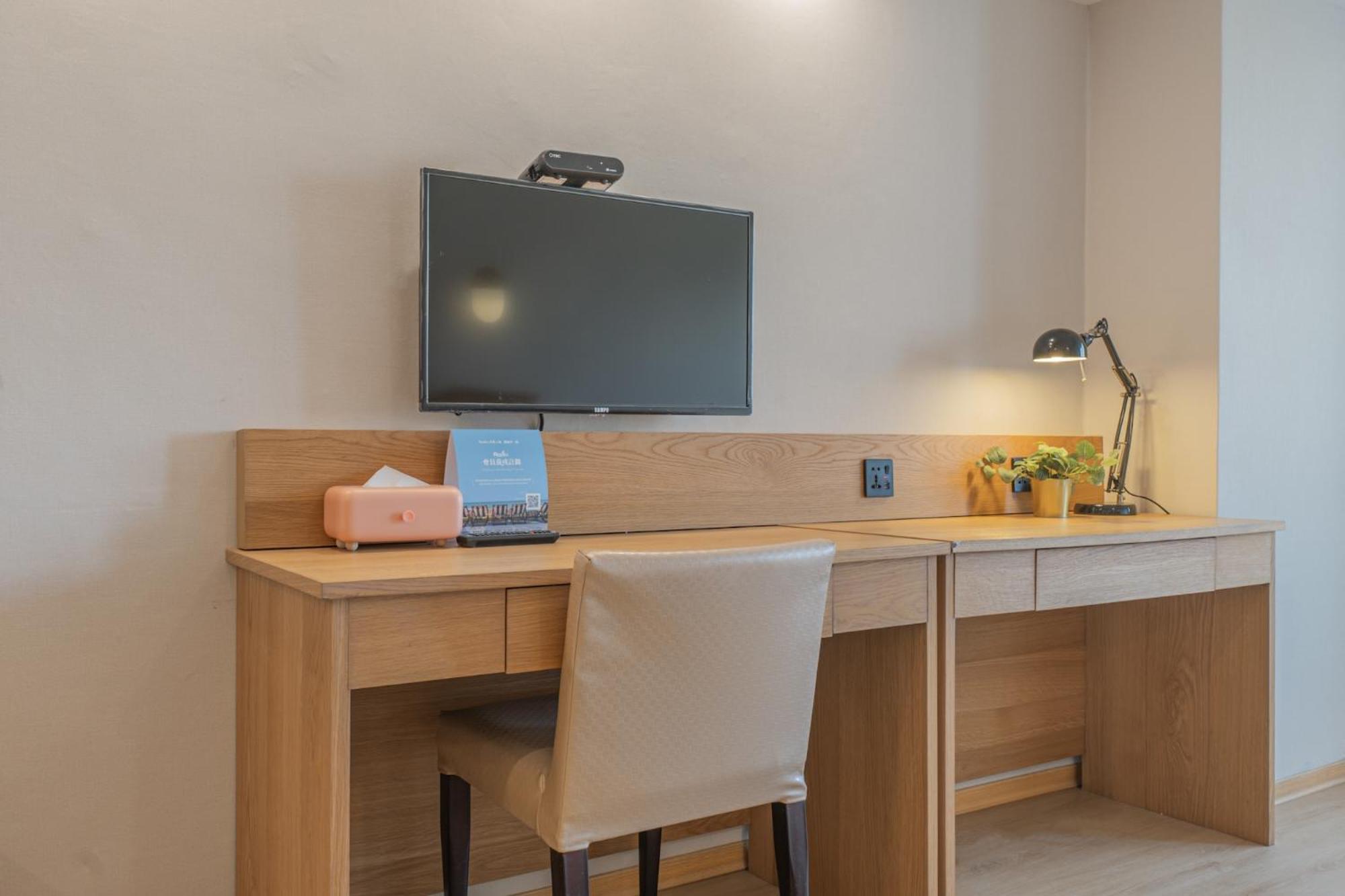 Hamilton Hotel Taichung Exterior photo