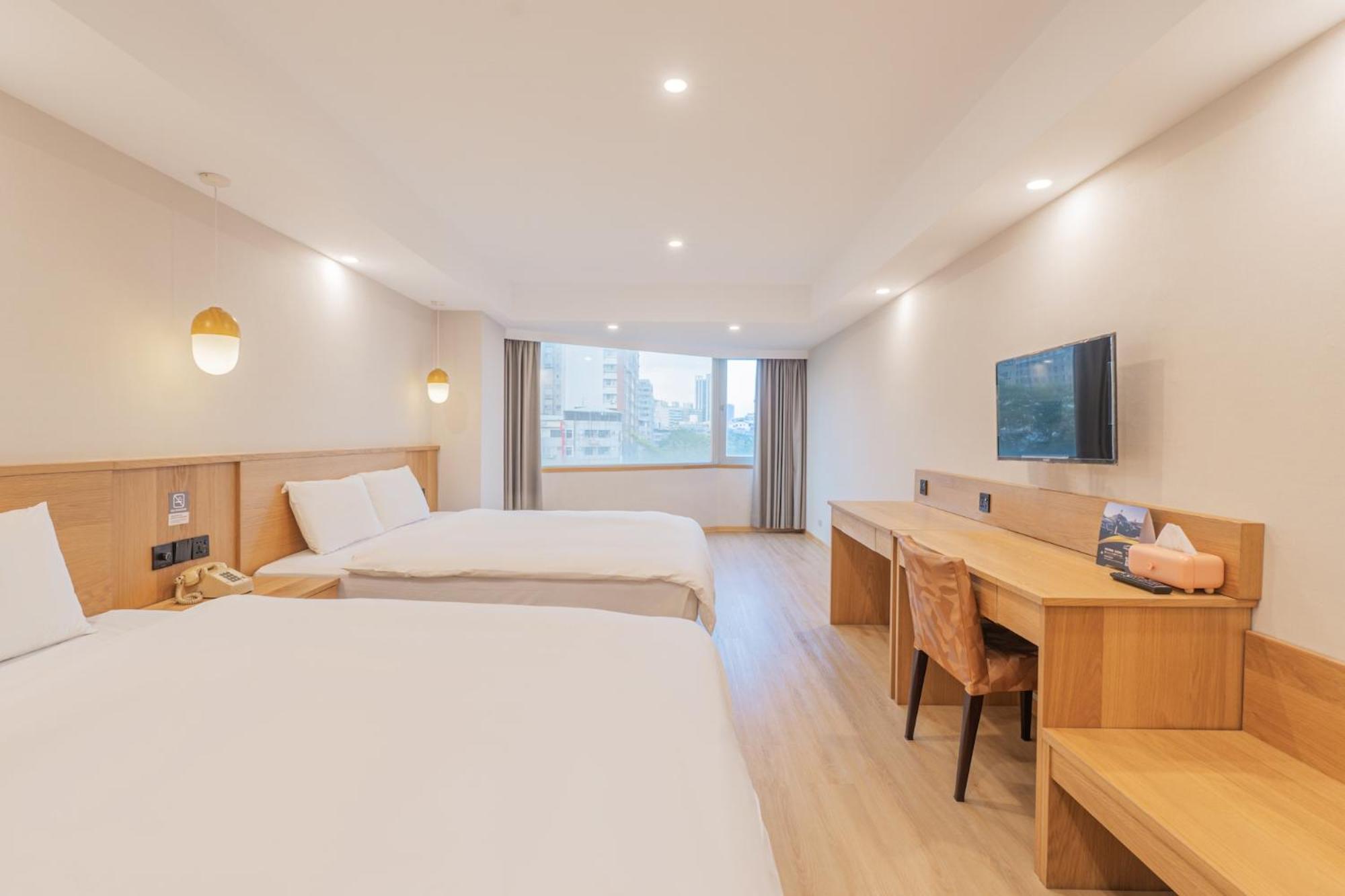 Hamilton Hotel Taichung Exterior photo
