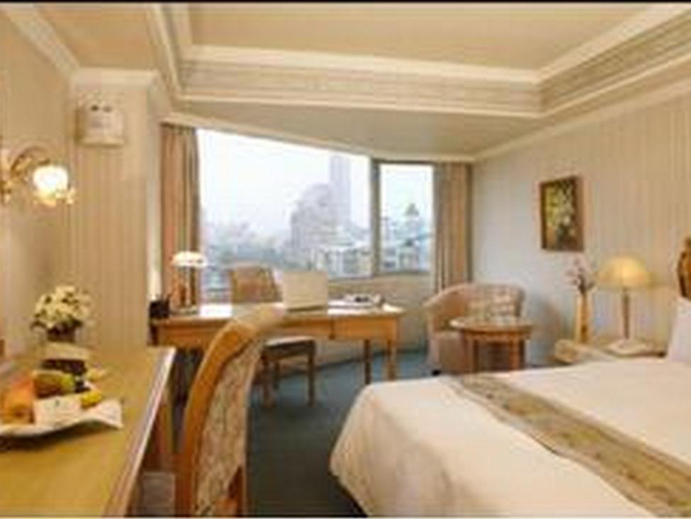 Hamilton Hotel Taichung Exterior photo